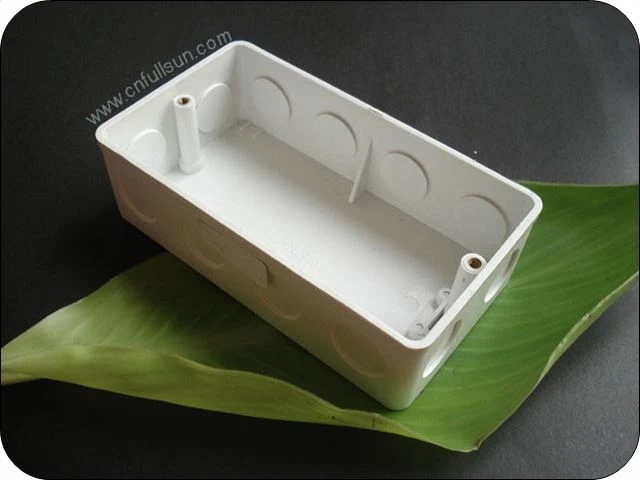 PVC مربع تقاطع مربع غير موصل