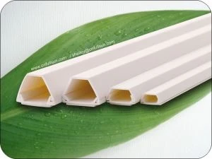 PVC كابل جذوعة الالتفاف Trunking العزل الجيد